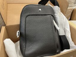 Taske MONTBLANC Grain on body black MB220203
