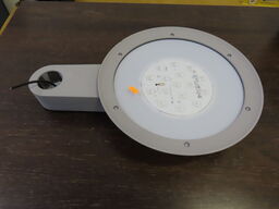 Lampe - LOUIS POULSEN HOMANN PARK POST