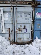 20 fods container med indhold.