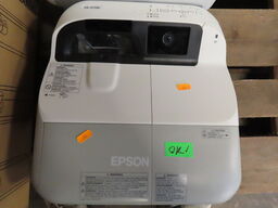 Projektor short throw - EPSON EB-475WI
