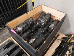 Palle med Fresnel lamper ETC SOURCE FOUR 750