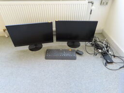 2 stk. 27" monitorer, LENOVO D27-30 m. tastatur og dockingstation