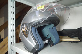 Str. S styrthjelm, pilot-model