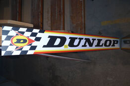 Armatur m/DUNLOP logo t/værkstedsbord m.m.