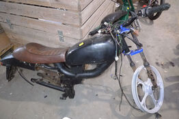 Stel m/div. dele, Tomos knallert