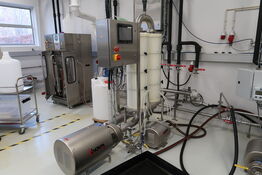 Membran filter SANI med pumper INOXPA ESTAMPINOX EFI 2 MR og styring