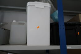 Div. Laboratorieudstyr m.m.