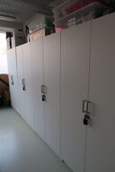 Div. Indhold i skabe m.m.