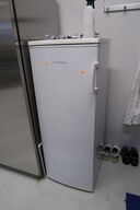 Køleskab SCANDOMESTIC SKS261-1A++