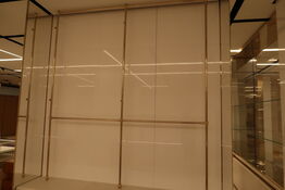 Tøjstativ samt skuffesystem