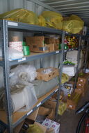 Stort parti tape, poser, m.v.