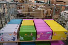 32 ks. ass. PAPER & TEA te (fra 210-290g pr. kasse)