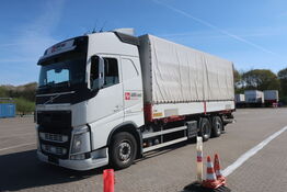 Lastbil VOLVO FH 240