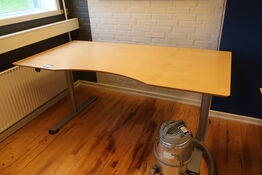 3 stk. el. hæve/sænke skriveborde/spisebord BONDO, KINNARPS