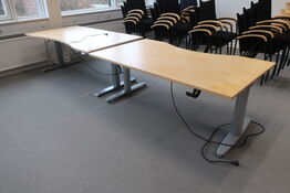 2 stk. el. hæve/sænke skriveborde KINNARPS