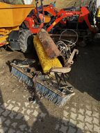 Koste og skovl til traktor