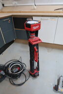 Akku arbejdslampe MILWAUKEE med batteri