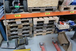 10 stk. EURO-paller samt palle med div. Søm, skruer m.m.