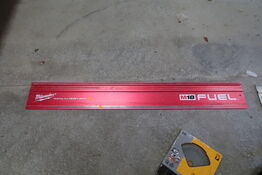 Føringsskinne MILWAUKEE M18 Fuel