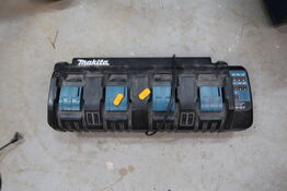 Lader til 4 batterier MAKITA