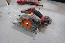 Akku rundsav MILWAUKEE M18 CCS55 med batteri