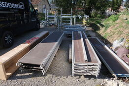 Div. Bukkestillads samt 10 stk. stilladsdæk