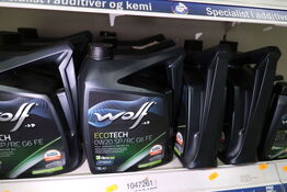 3 dunke olie WOLF 0W20 SP/RC G6 FE 5L