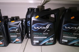 2 dunke olie WOLF 5W30 C2/C3 5L