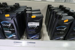 3 dunke olie WOLF Chrono 4T 10W50 1L