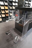 Skilte & magasinholder 