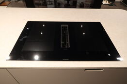 Siemens EX877NX68E iQ700 Induktionskogeplade med indbygget emfang