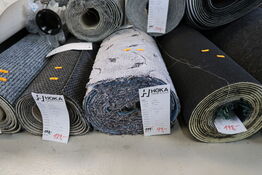 1 rulle gulvtæppe BERGEN