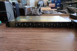 Dolby Processor Model 740