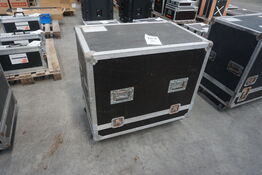 2 stk. DAS Audio ST-15 højttalere inkl. flightcase