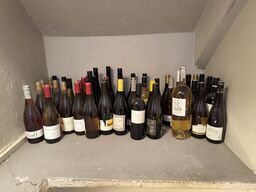 Div. flasker med vin