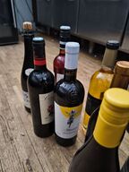 Div. flasker med vin