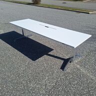 El hæve-/sænkebord OMT
