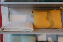 Pude samt tæppe HAY 