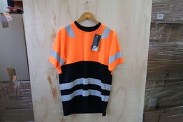 T-shirt str. M SNICKERS Model: Art No: 25345504005