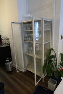 Vitrineskab uden indhold