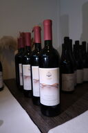 5 flasker rødvin SAPERAVI VAZIANI WINERY