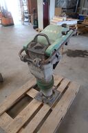 Jordloppe Wacker BS600