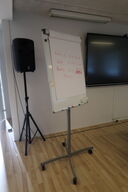 Whiteboard på stativ