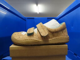 Sko SAMBAS - str. 28