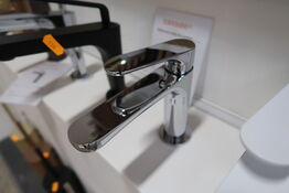 Armatur CASSØE Newform Linfa 2 Krom komplet med kasse