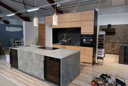 Køkken NORDANRO uden hårdehvidevarer/armatur med stenbordplader. Vejl. udsalgspris kr: 199.000,-