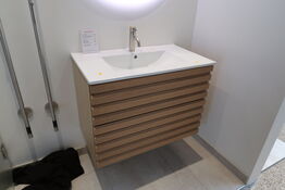 Badmødel CASSØE Class Hvidpigment Eg med vask, uden armatur