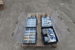 4 stk. Sortimentskasser med indhold 