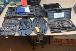 Topnøgler, skruetræker m.m.