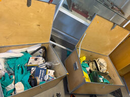 2 stk. værktøjskasser inkl. indhold